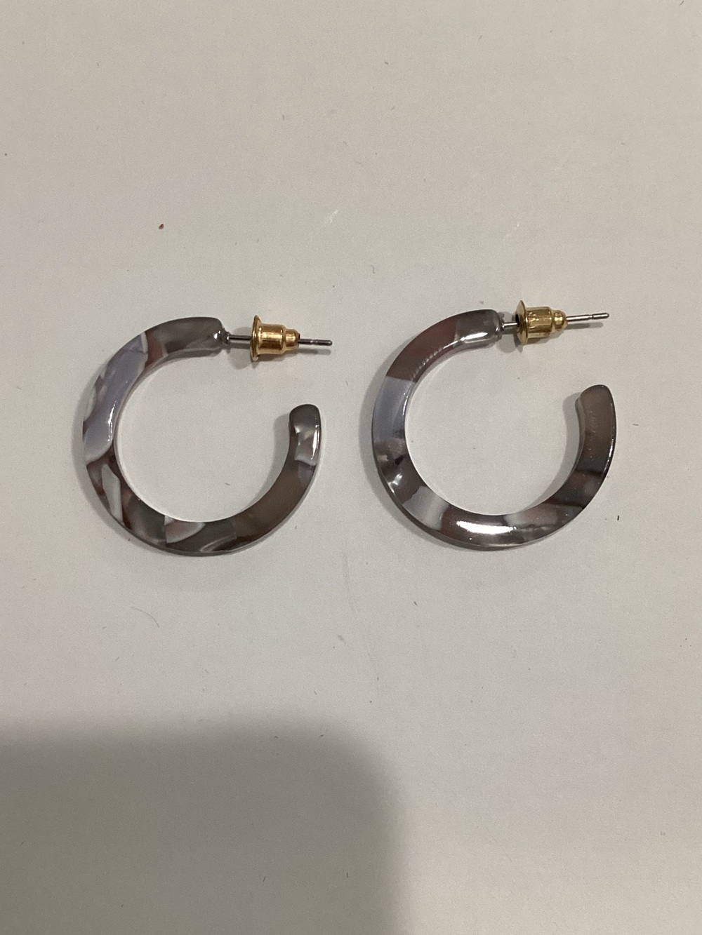 Fashion Jewelry Two-Tone Hoop Earrings in Silver and‎ Gold